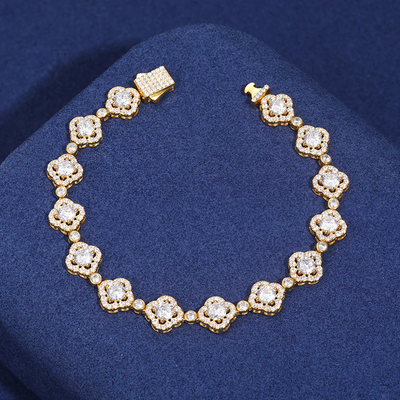 10MM FOUR LEAF CLOVER MOISSANITE BRACELET IN STERLING SILVER - Image 4