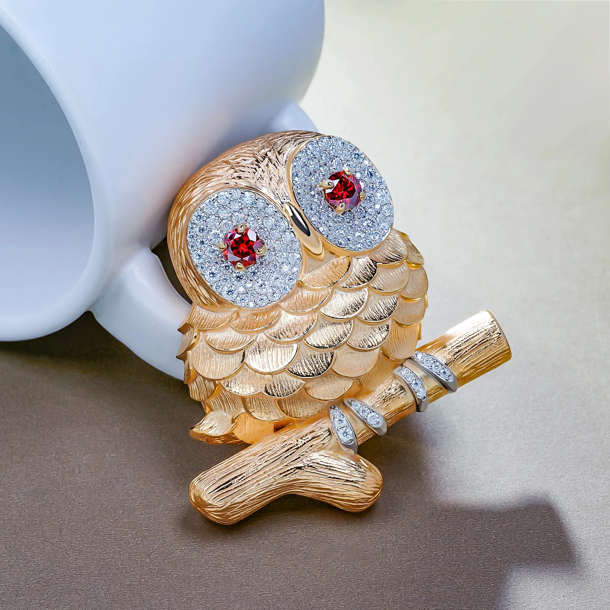 18K GOLD PLATED MOISSANITE CRIMSON GAZE OWL BROOCH IN STERLING SILVER - Image 3