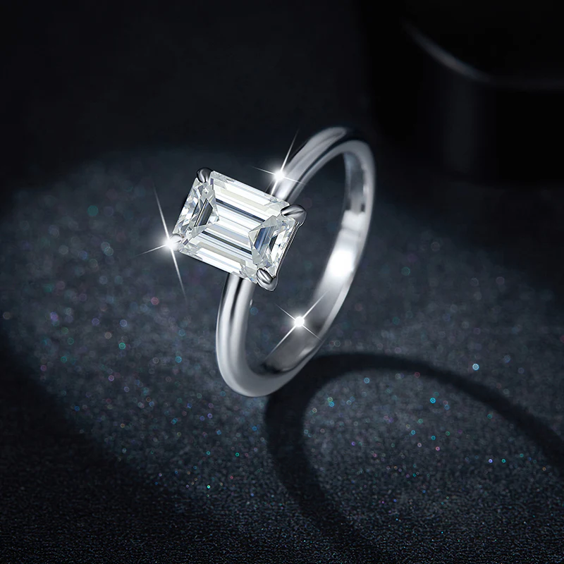 1CT EMERALD CUT MOISSANITE RING IN STERLING SILVER - Image 3