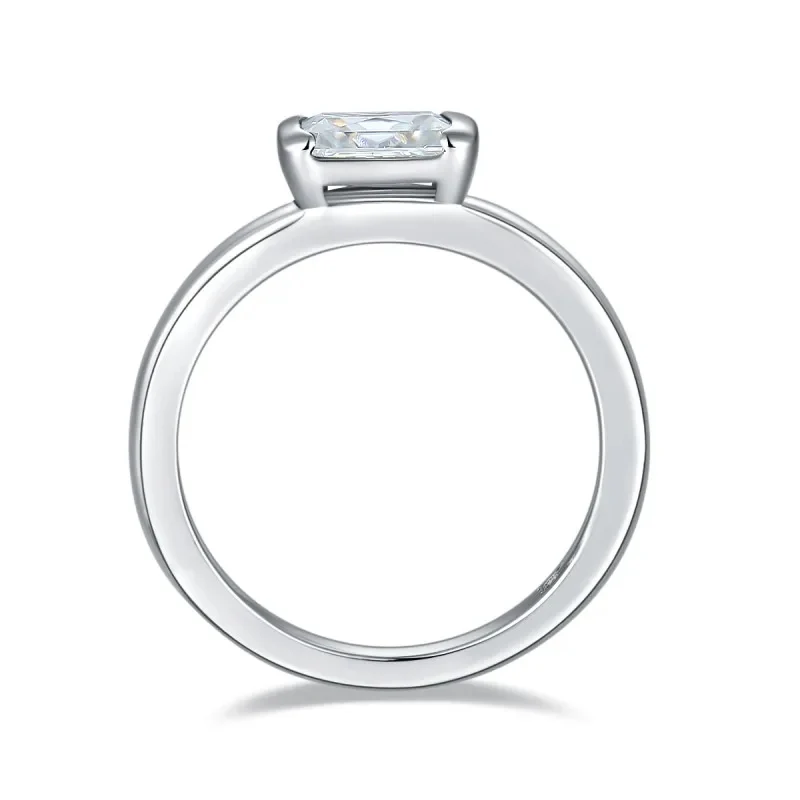 IE00206 1CT RADIANT CUT MOISSANITE RING IN STERLING SILVER - Image 5