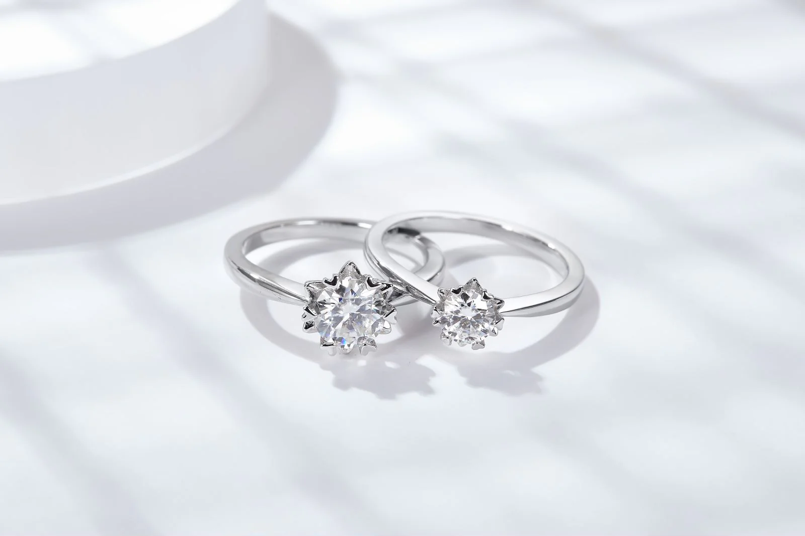 1CT ROUND CUT MOISSANITE RING IN STERLING SILVER {STYLE 2} - Image 3
