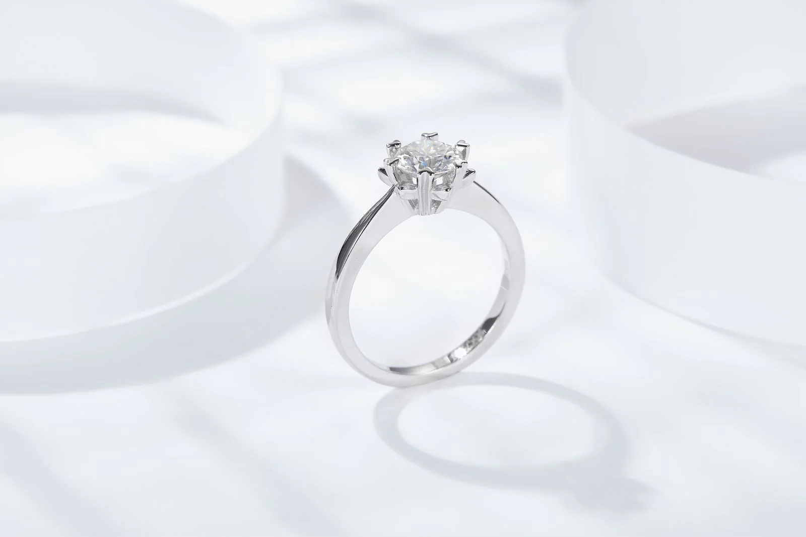 1CT ROUND CUT MOISSANITE RING IN STERLING SILVER {STYLE 2} - Image 6