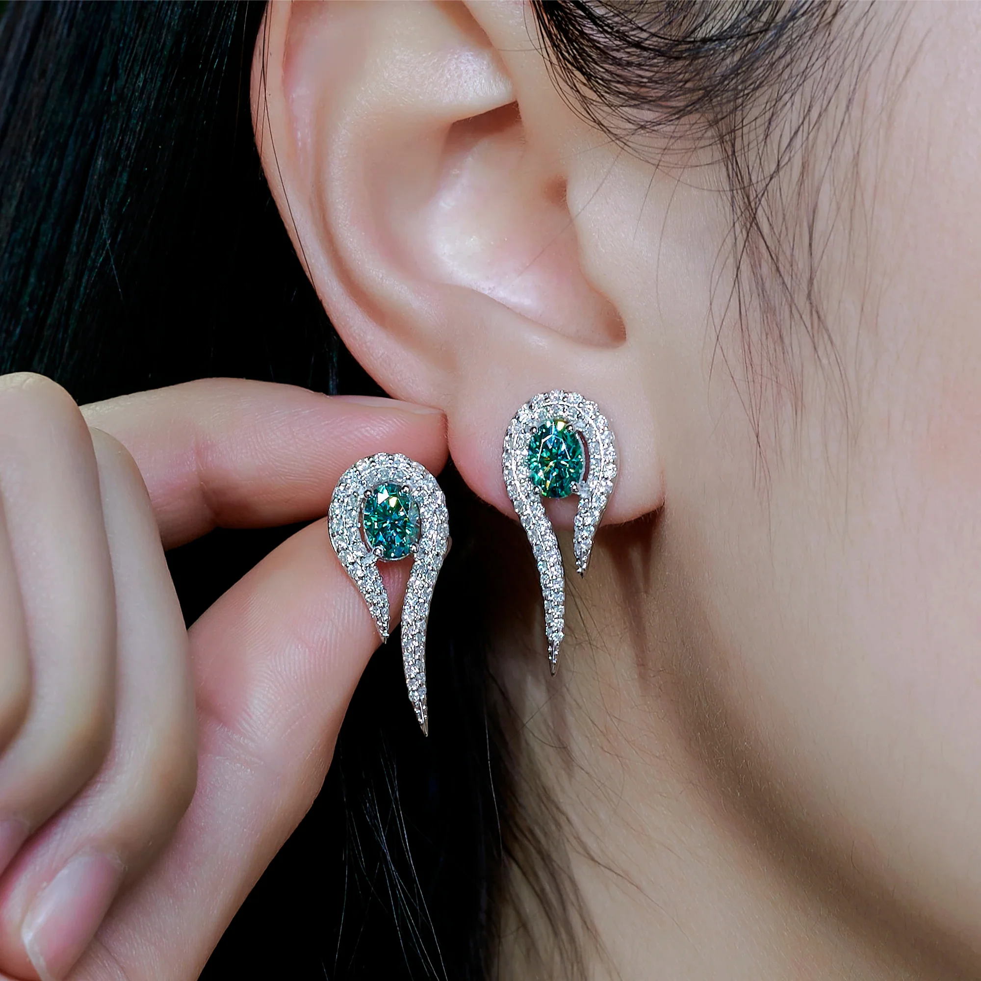 2.8CT MOISSANITE EMERALD TIDE EARRINGS IN STERLING SILVER - Image 2