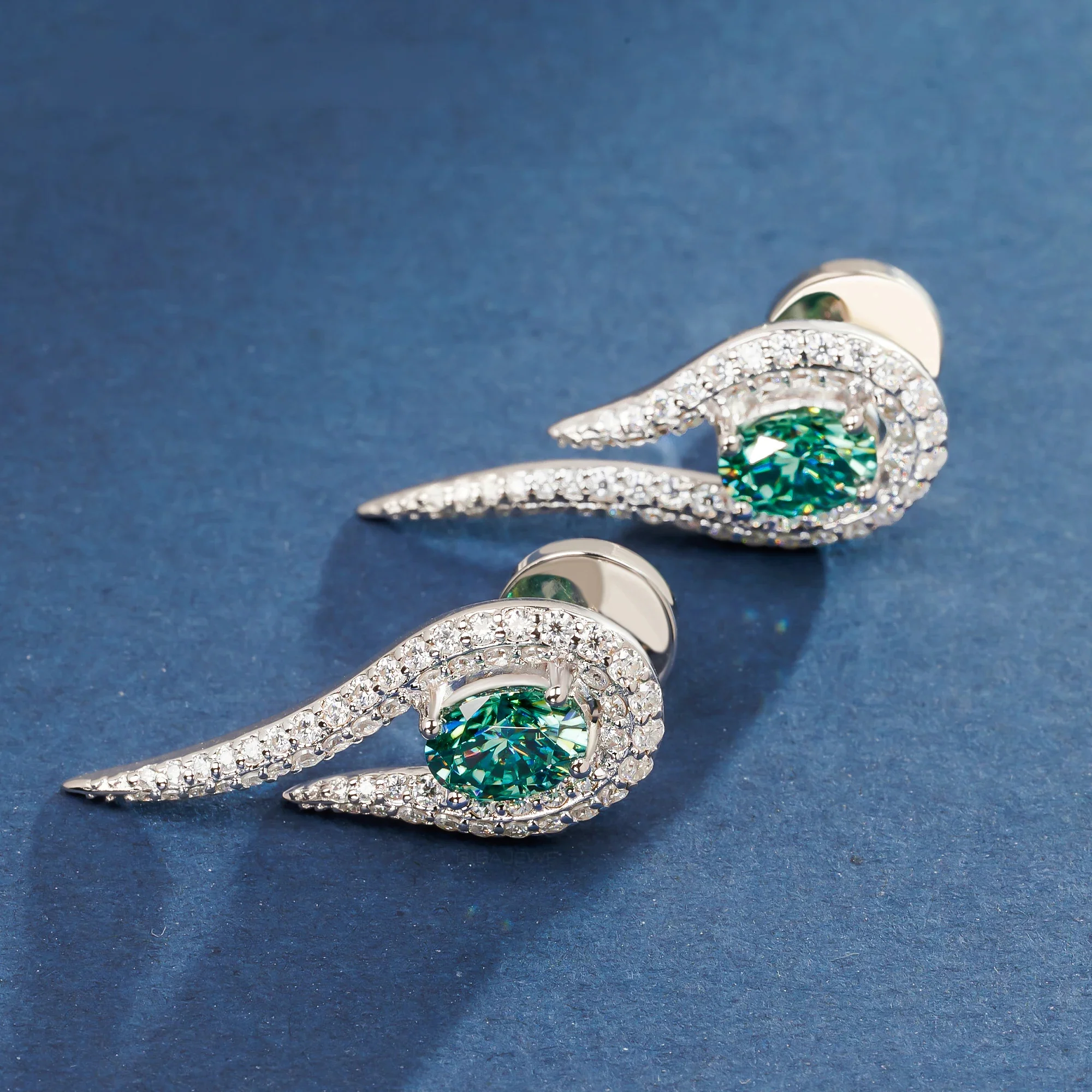 2.8CT MOISSANITE EMERALD TIDE EARRINGS IN STERLING SILVER - Image 4