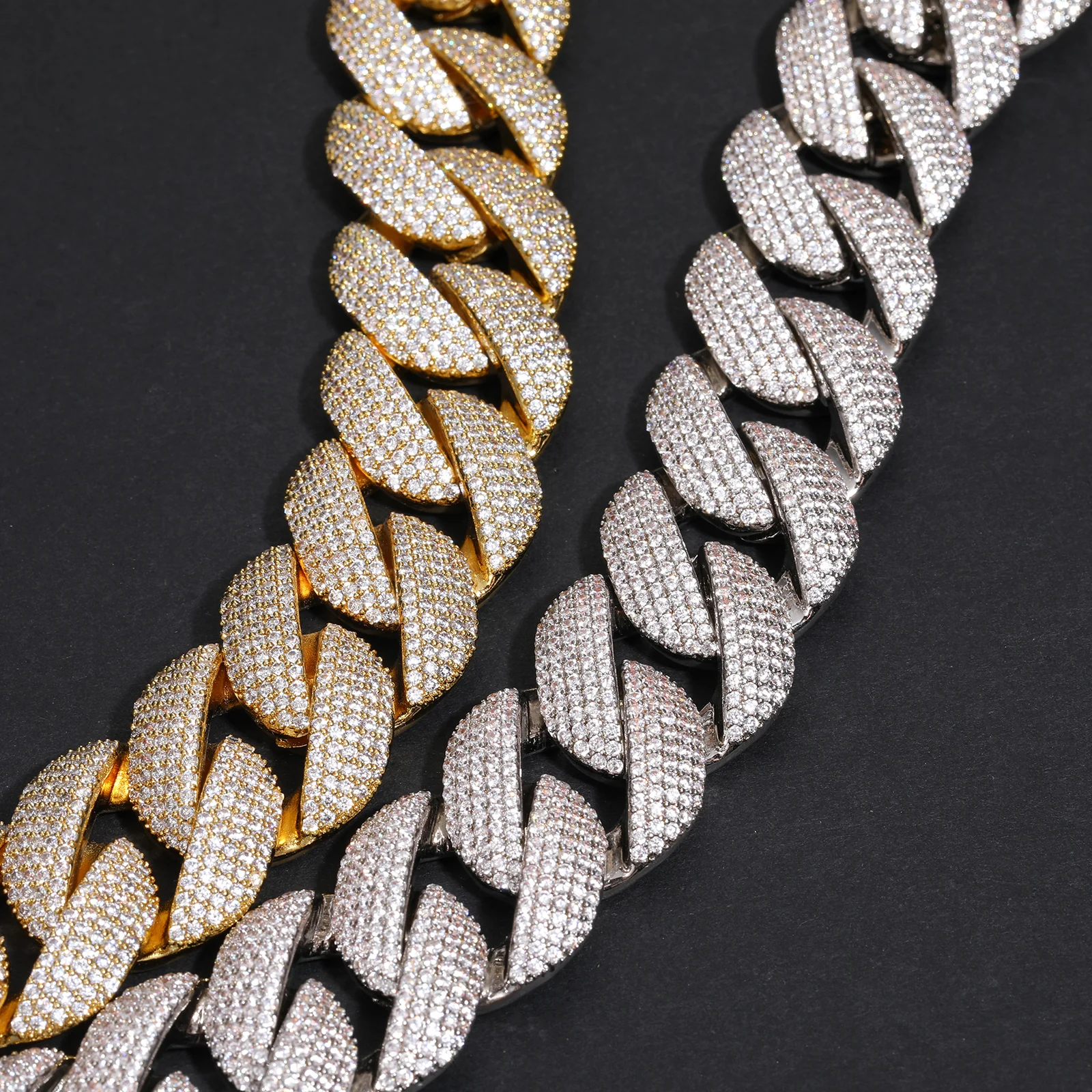 23MM MOISSANITE CUBAN LINK CHAIN NECKLACE/BRACELET IN STERLING SILVER - Image 2
