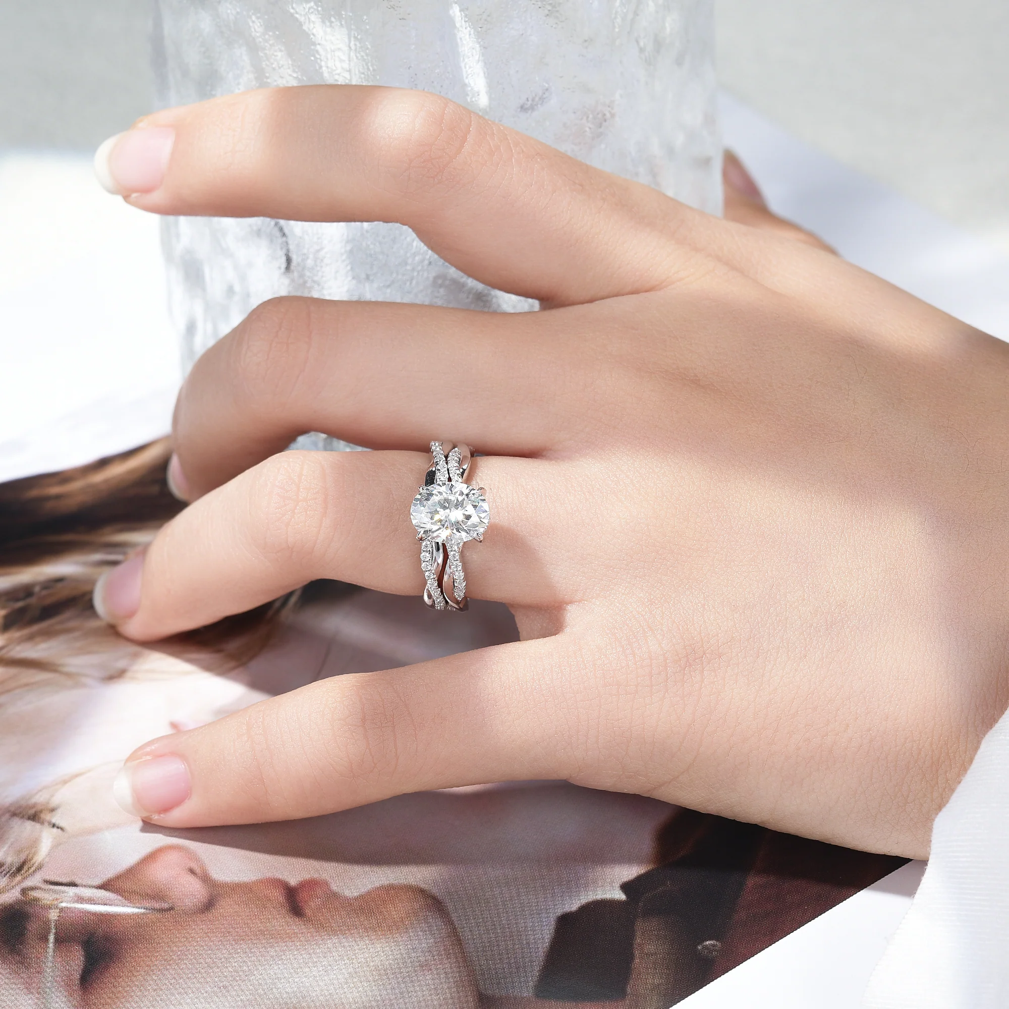 2CT TWISTED SHANK MOISSANITE OVAL CUT RING IN STERLING SILVER - Image 2