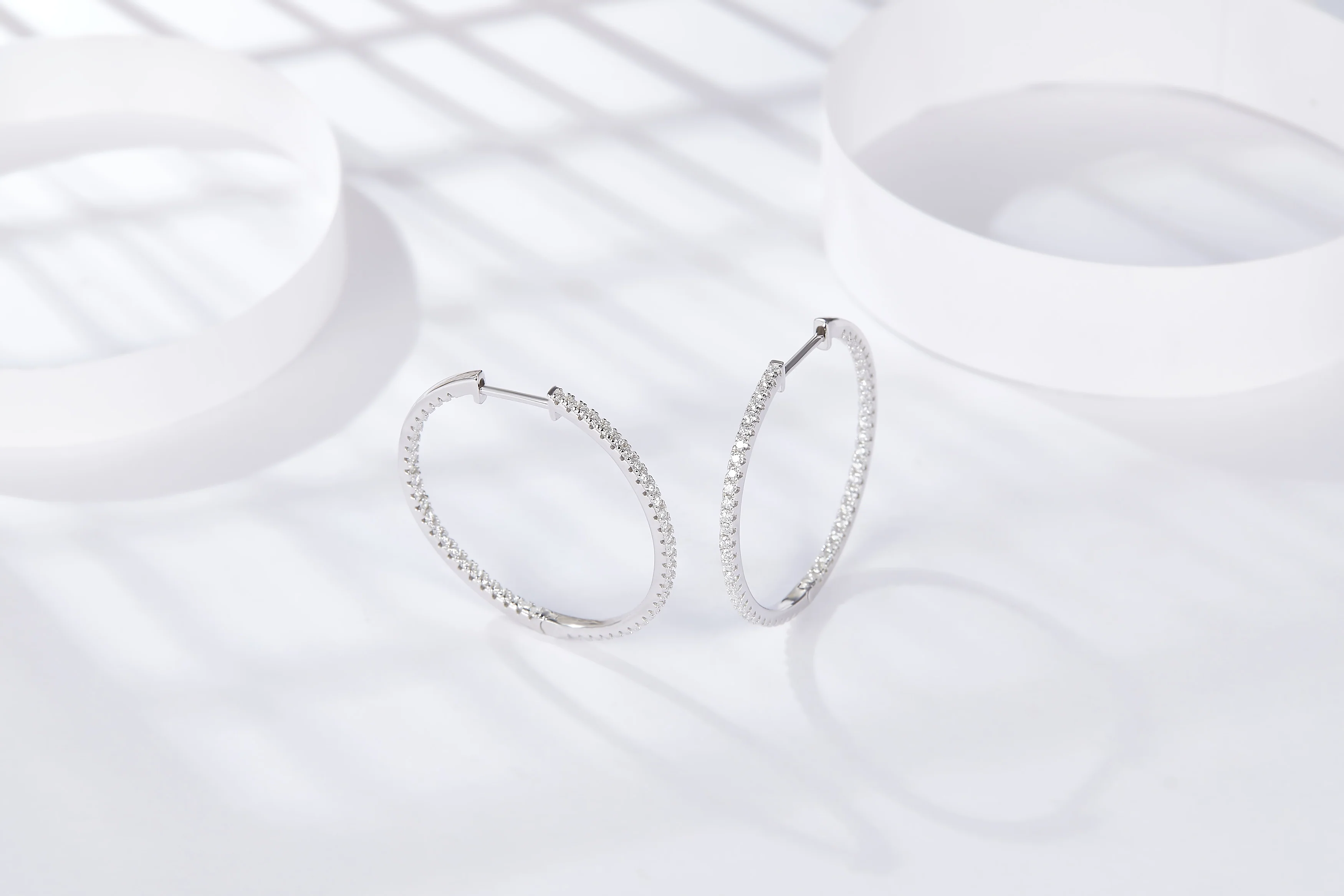 30MM BIG HOOP MOISSANITE EARRINGS IN STERLING SILVER - Image 3
