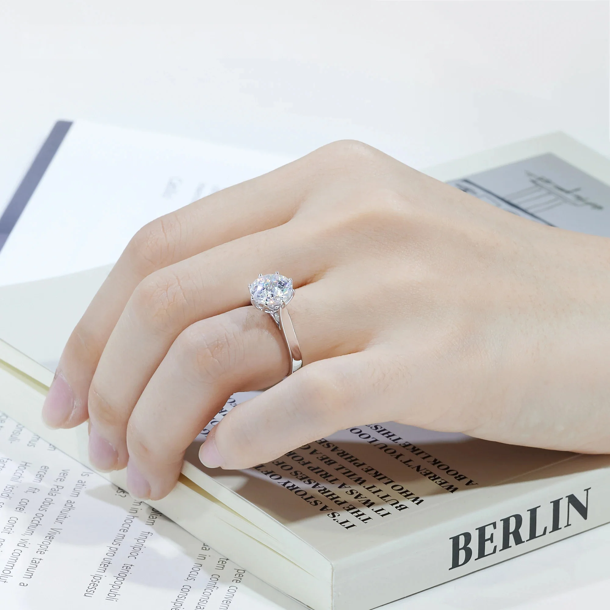 3CT ROUND CUT MOISSANITE SOLITAIRE RING IN SOLID GOLD - Image 4