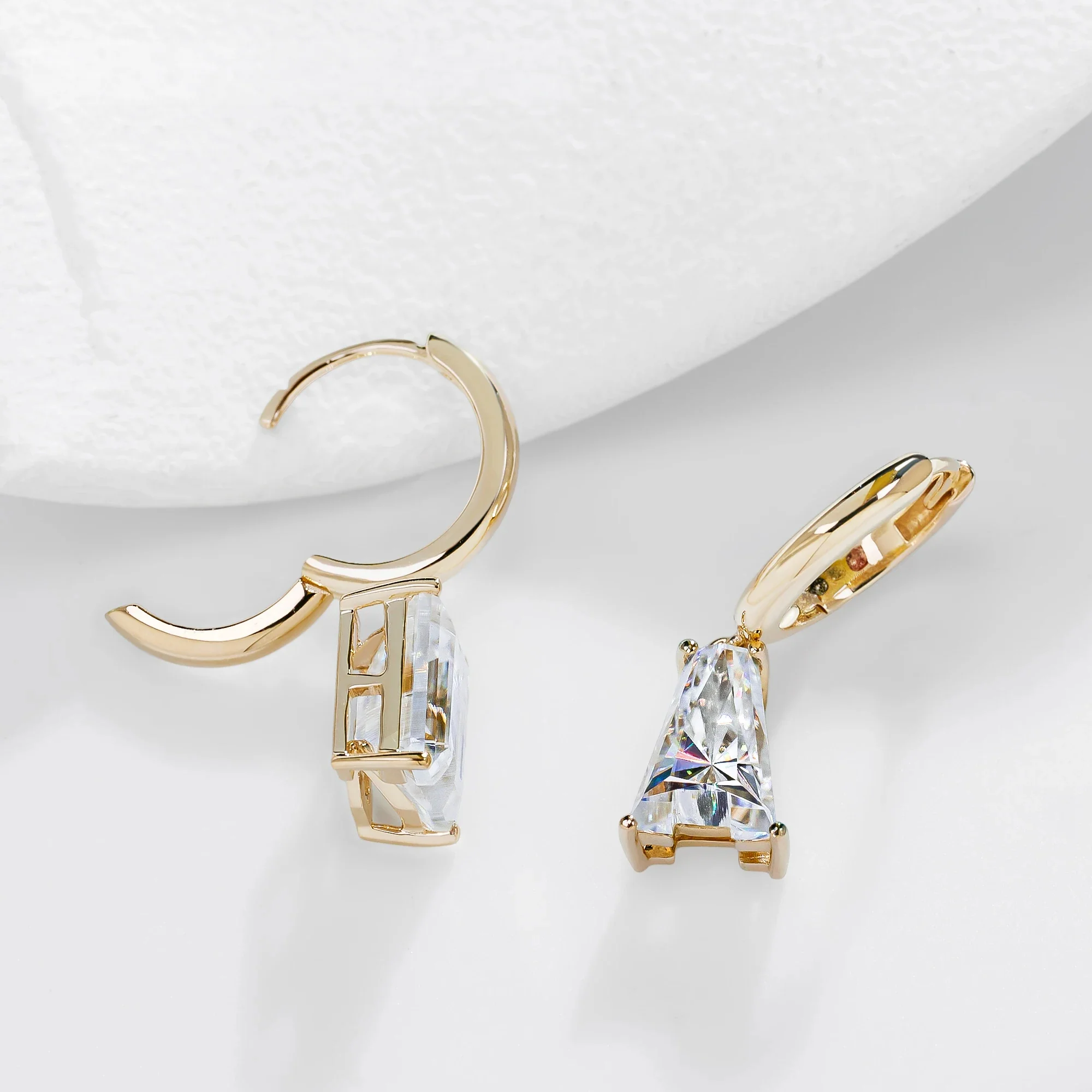 4CT MOISSANITE INITIAL EARRING IN SOLID GOLD - Image 3