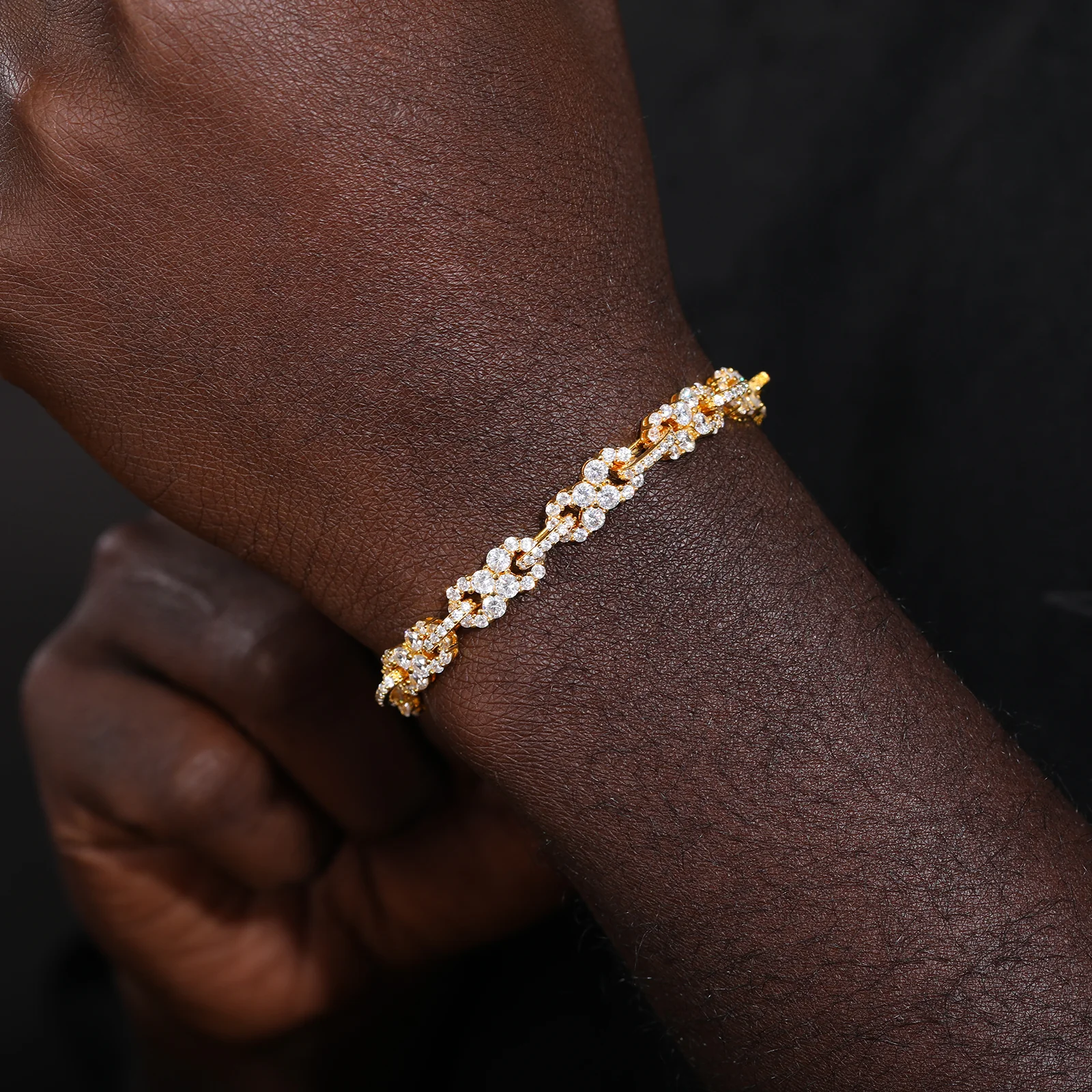 5.5MM MOISSANITE INFINITY CUBAN LINK CHAIN BRACELET IN STERLING SILVER - Image 4