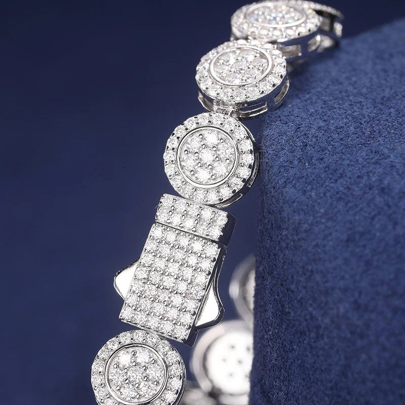 9MM ROUND CUT MOISSANITE BRACELET IN STERLING SILVER - Image 3