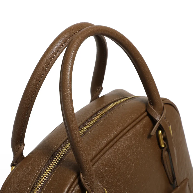 ALORA ROUND ZIP HANDBAG - Image 4