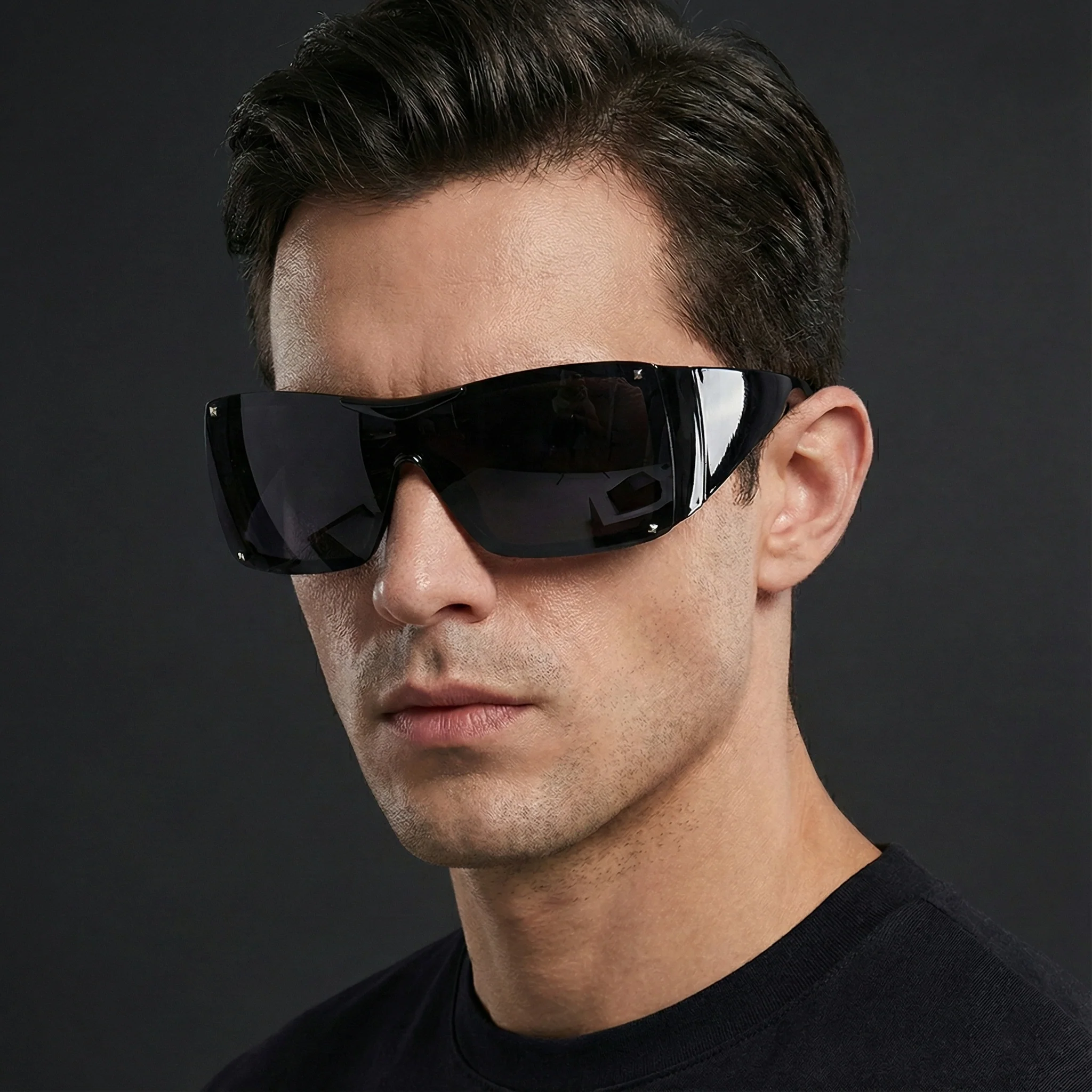AURYN FUTURISTIC OVERSIZED SUNGLASSES - Image 3