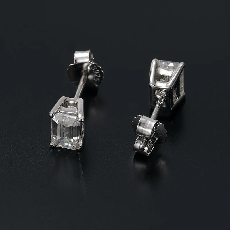 BAGUETTE CUT MOISSANITE STUD EARRING IN STERLING SILVER - Image 2