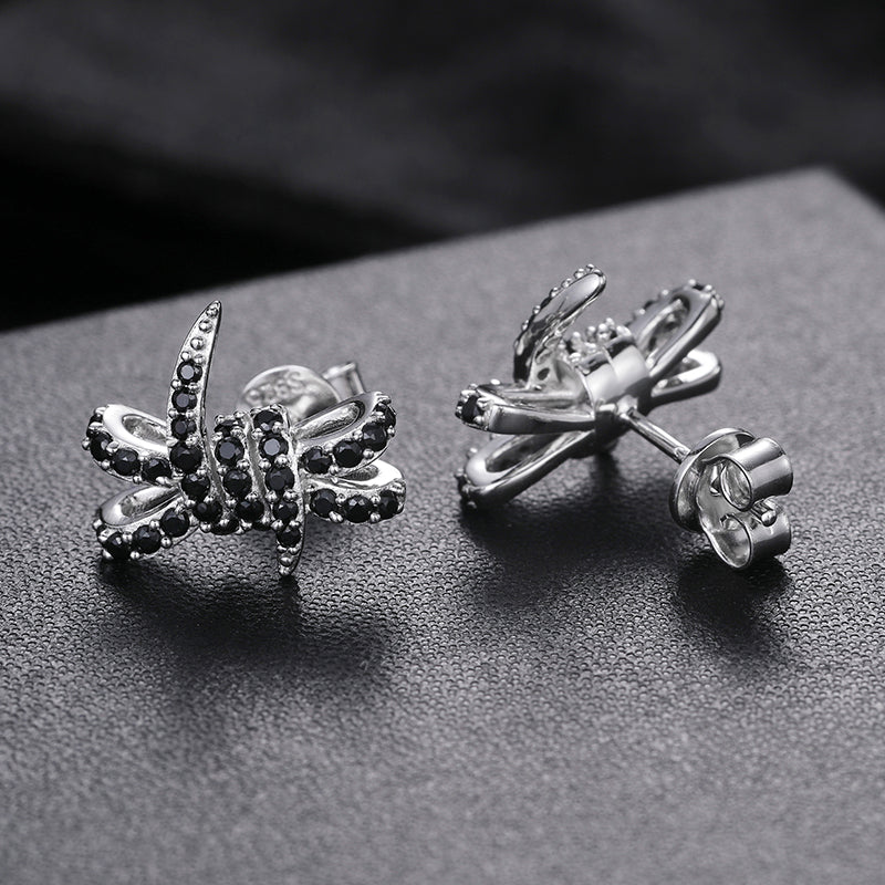 BLACK MOISSANITE KNOT SHAPE STUD EARRINGS IN STERLING SILVER - Image 2
