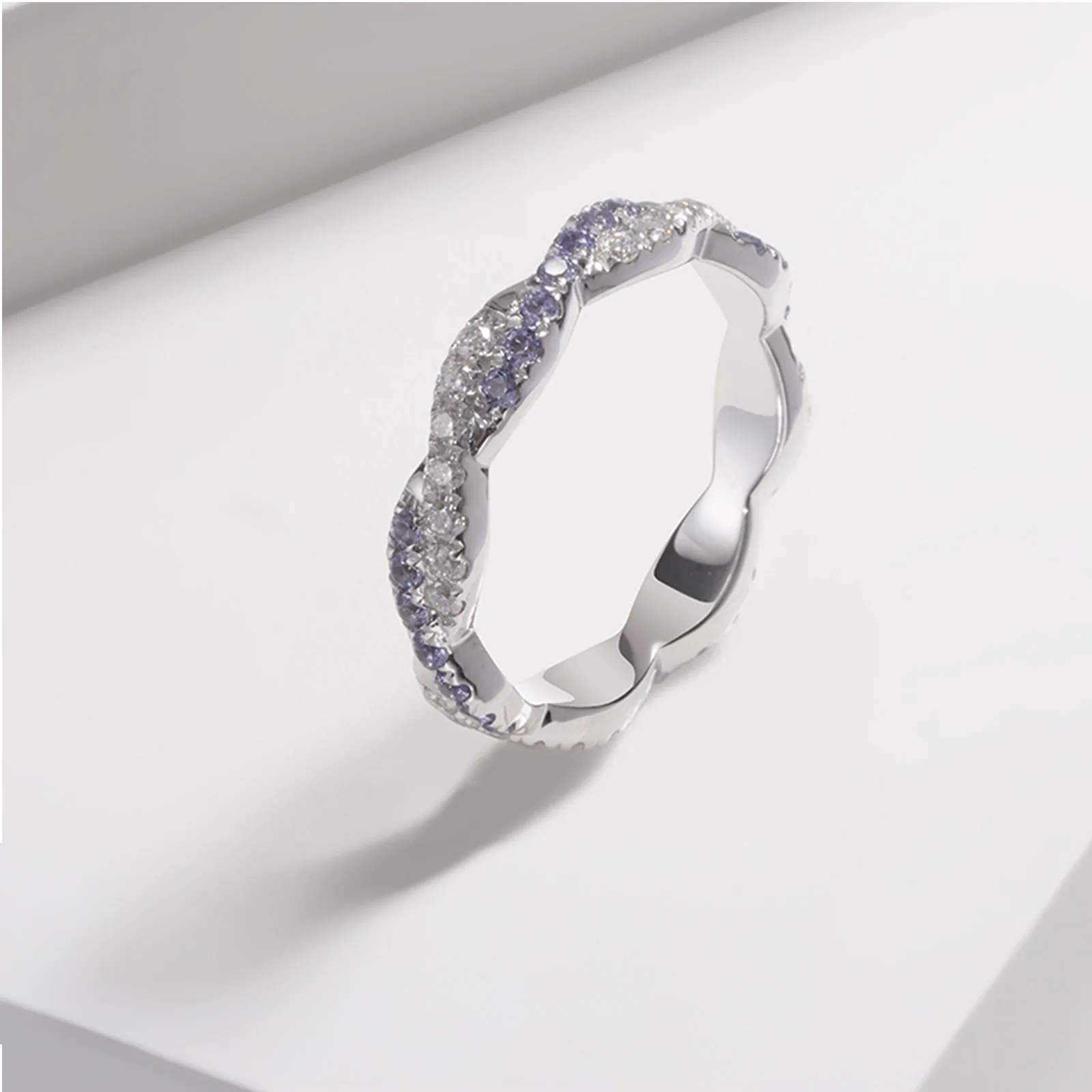 LAB GROWN SAPPHIRE GEMSTONE BLUE ETERNITY RING IN 14K SOLID GOLD - Image 10