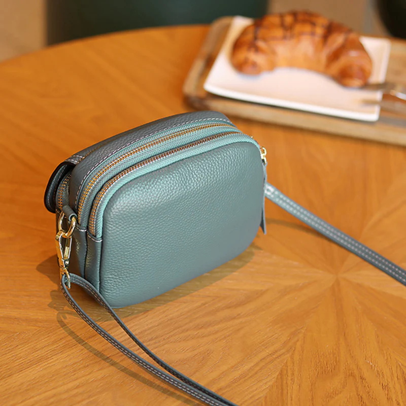 CELINA MINI CARRY BAG - Image 4