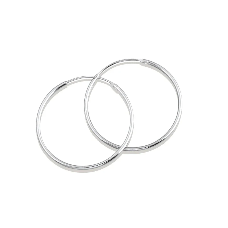 CLASSIC HOOP EARRING IN STERLING SILVER - Image 9