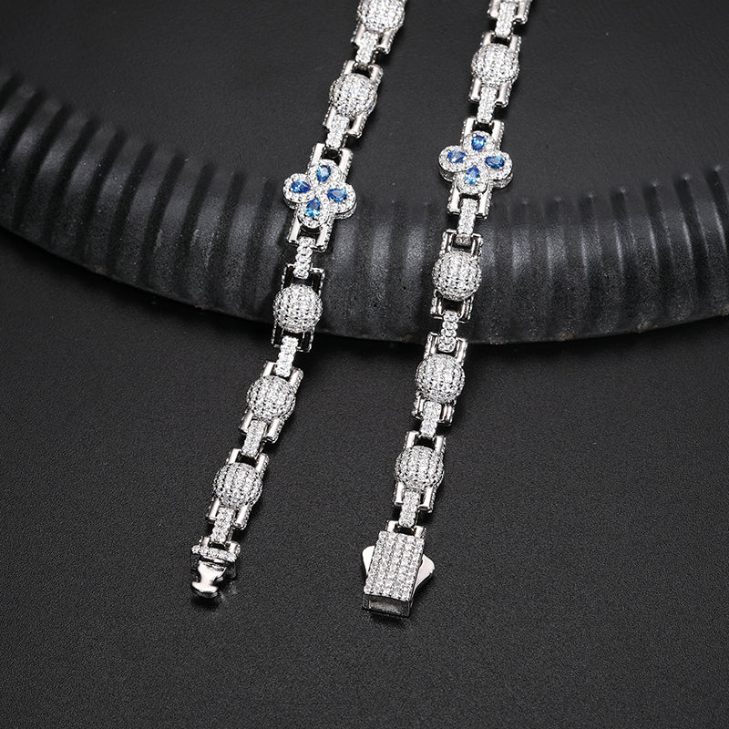 COLORED MOISSANITE FOUR LEAF CLOVER AND BEAD BRACELET IN STERLING SILVER - Image 4