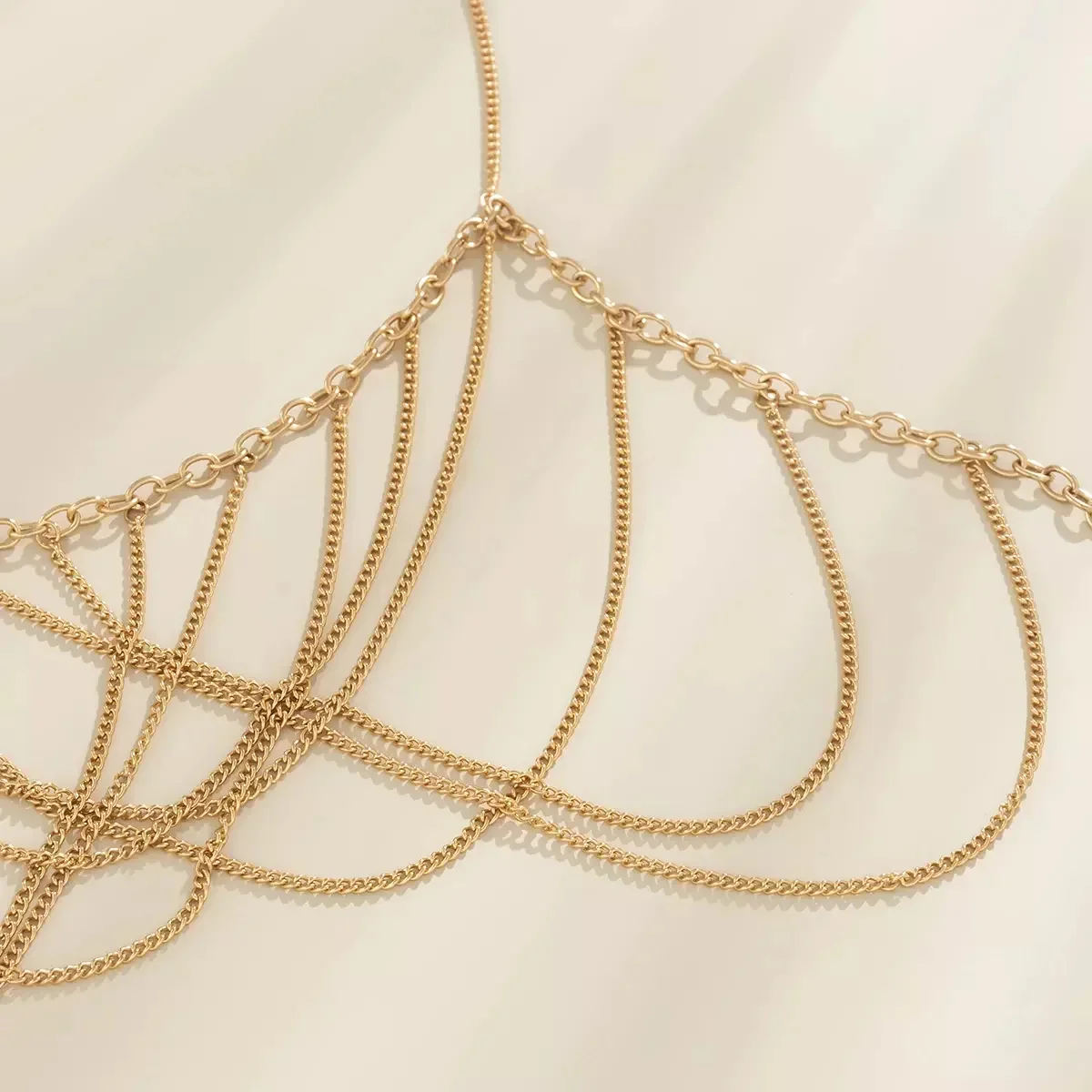 CRISS-CROSS BODY CHAIN BRALETTE - Image 4