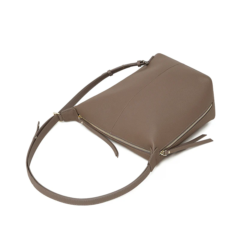 ELARA BUCKET BACKPACK - Image 9