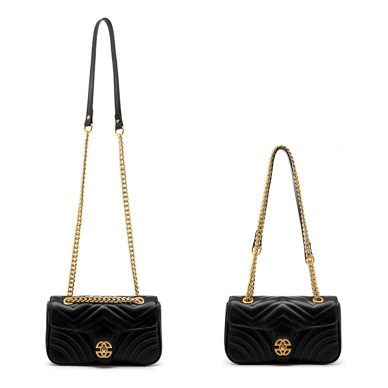ELARA GOLD LINK CROSSBODY BAG - Image 4