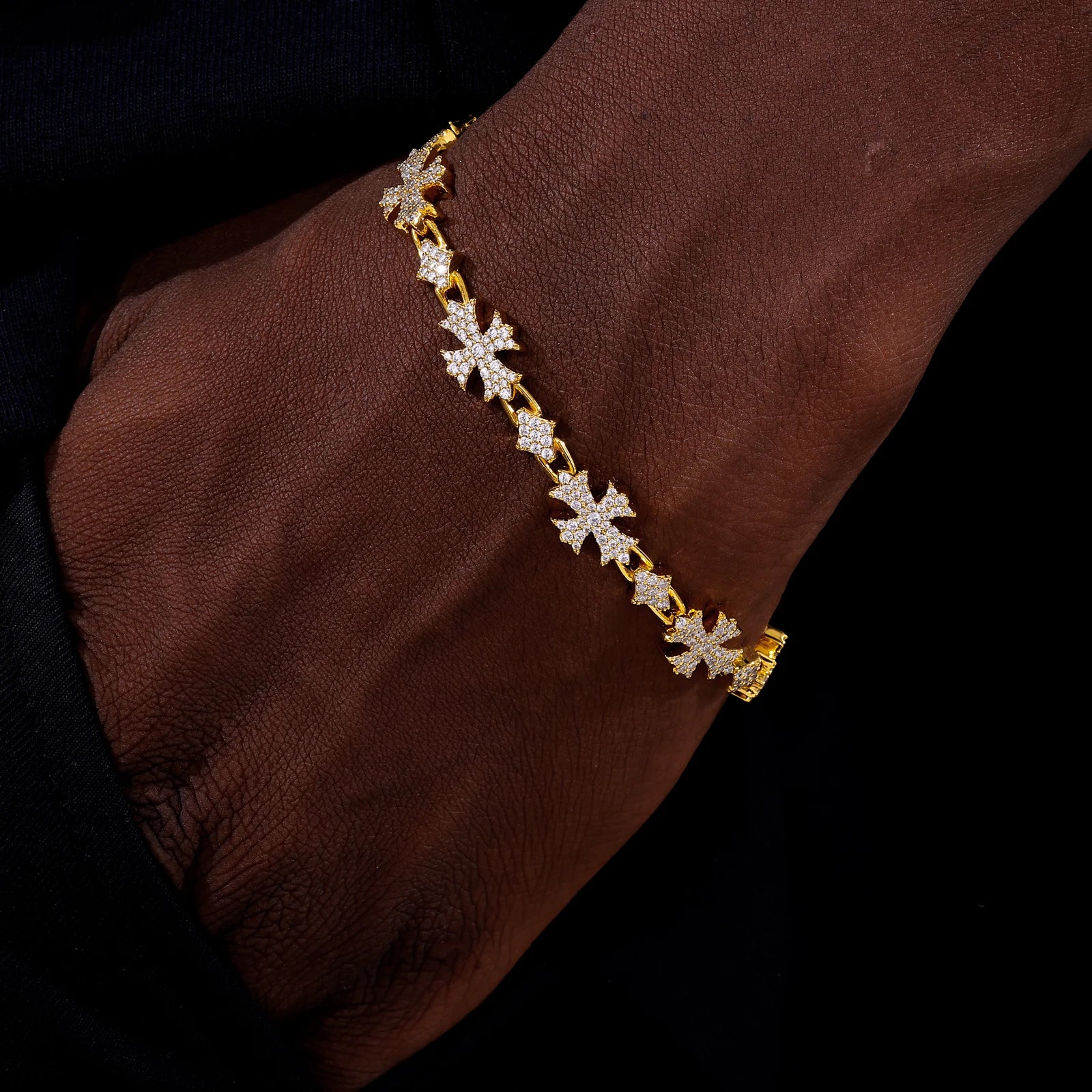 ETERNAL CROSS MOISSANITE BRACELET IN STERLING SILVER - Image 5