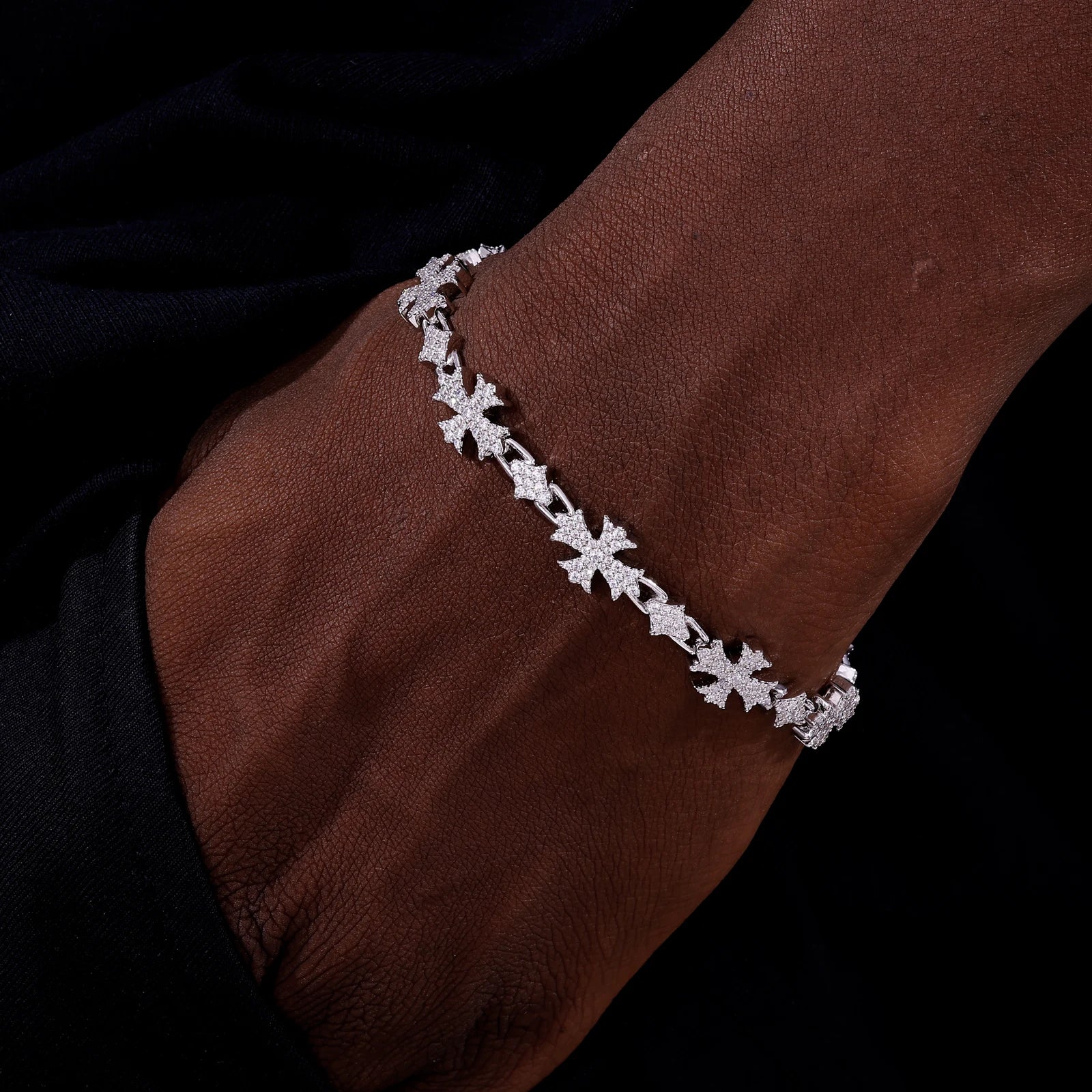 ETERNAL CROSS MOISSANITE BRACELET IN STERLING SILVER - Image 6