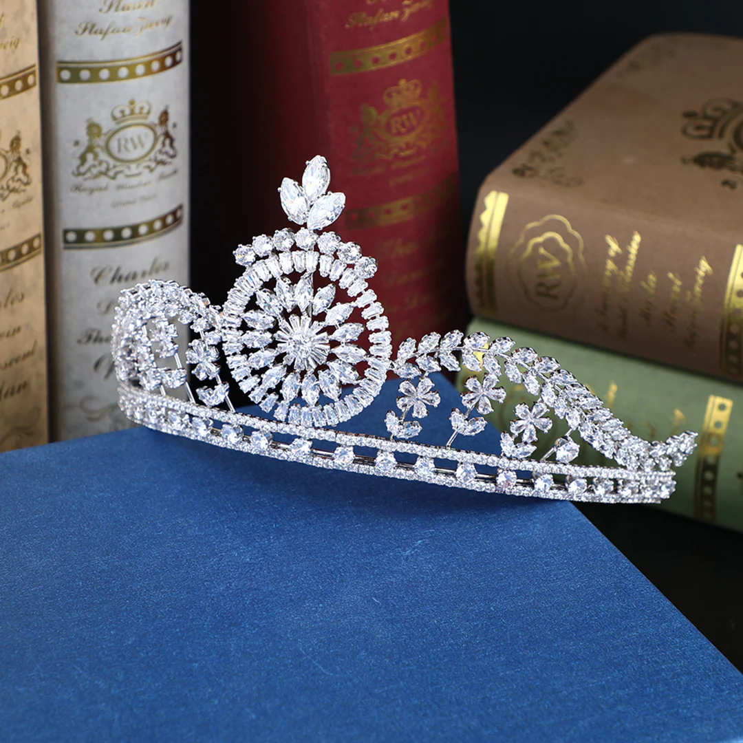 ETHEREAL VORTEX TIARA CROWN - Image 3