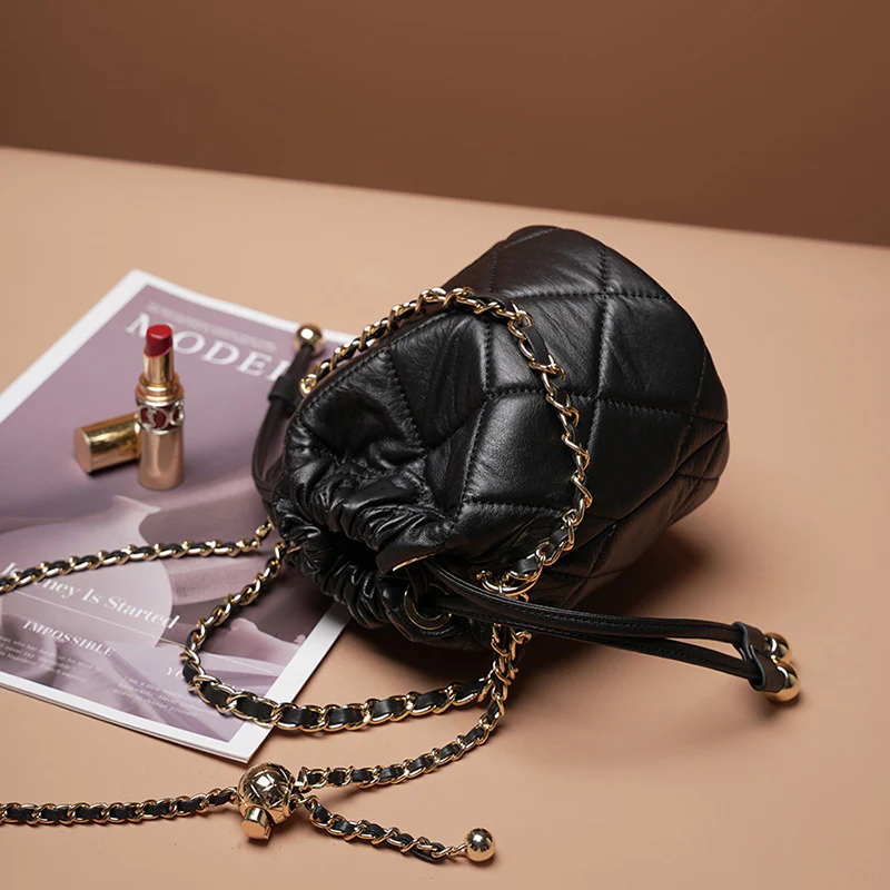 FIORA LUXE BUCKET BAG - Image 6