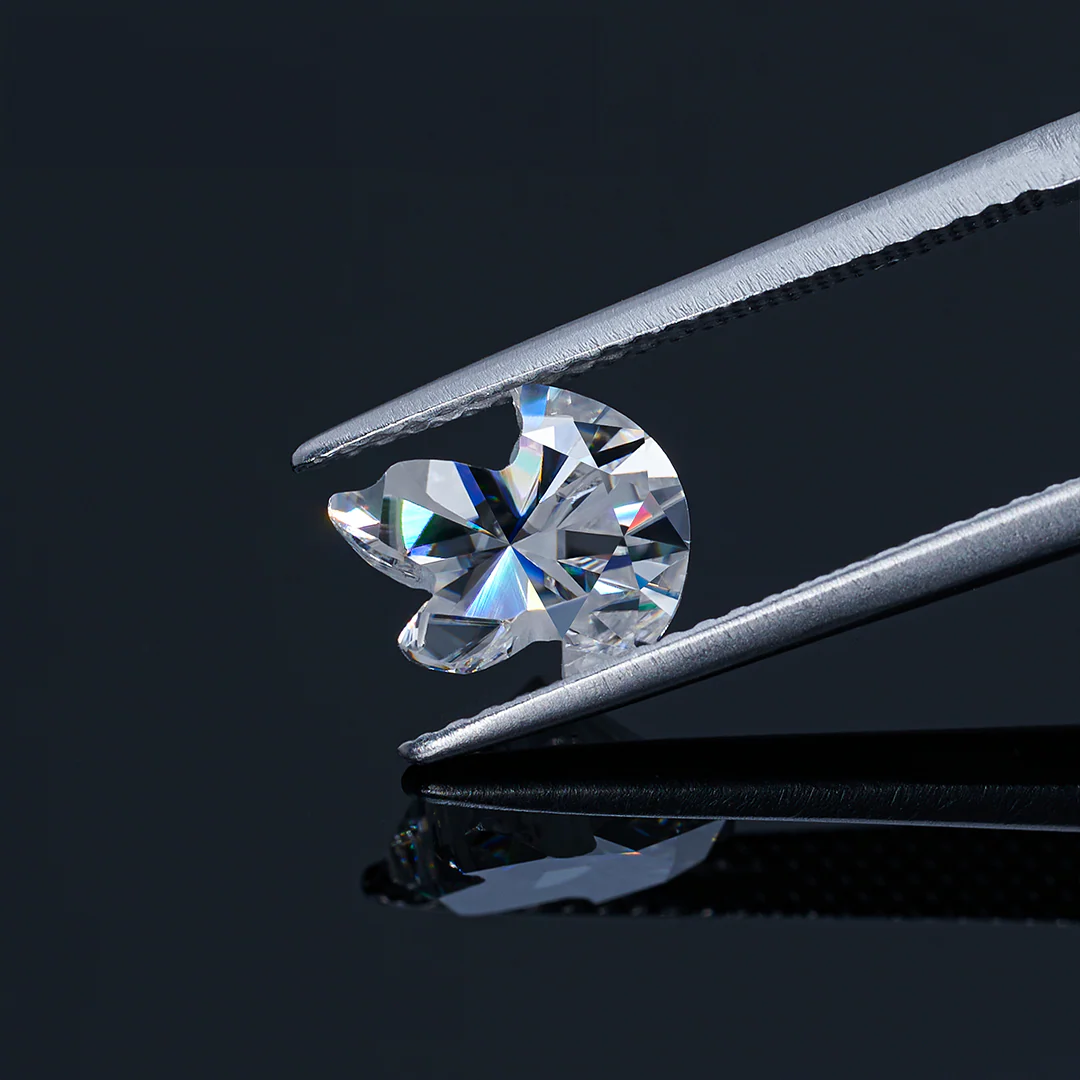 FLAME CUT MOISSANITE LOOSE DIAMOND - Image 3