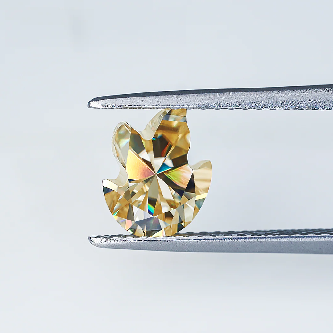 FLAME CUT MOISSANITE LOOSE DIAMOND - Image 4