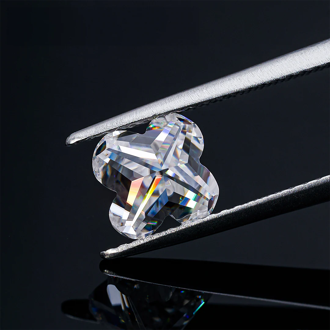 FOUR LEAF CLOVER CUT MOISSANITE LOOSE DIAMOND - Image 2