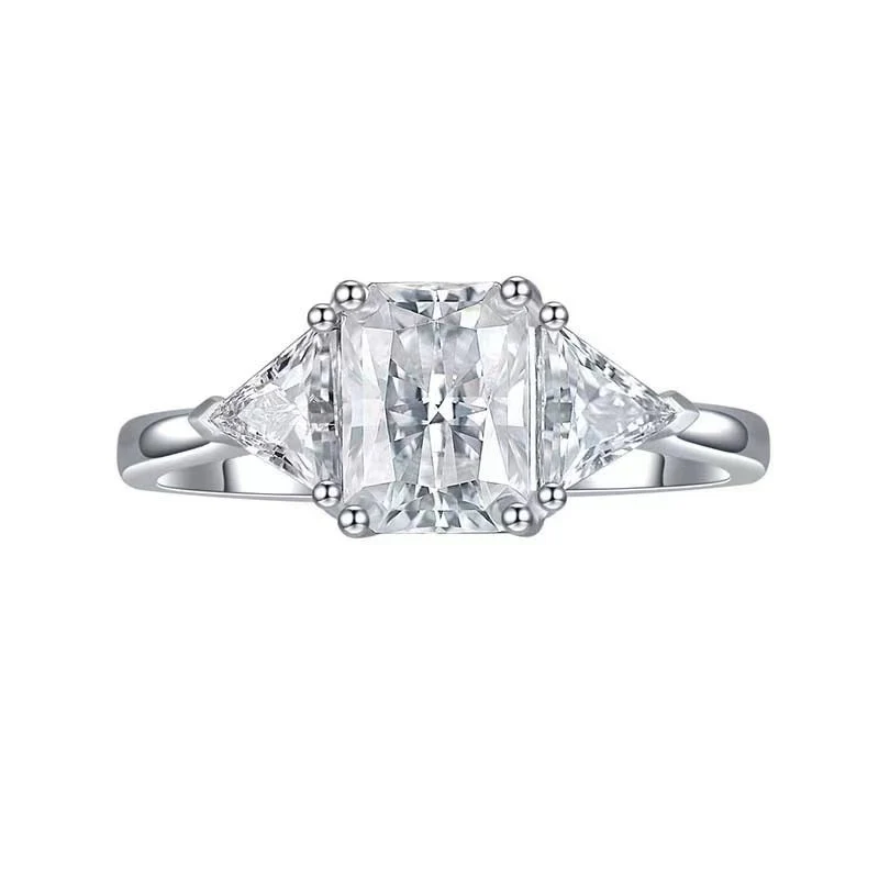 IE0008 PRINCESS CUT MOISSANITE DIAMOND RING IN STERLING SILVER - Image 5
