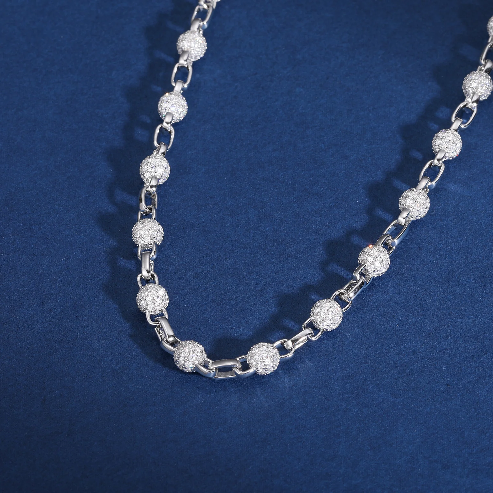 IE00136 6MM MOISSANITE BEAD LINK CHAIN NECKLACE IN STERLING SILVER - Image 3