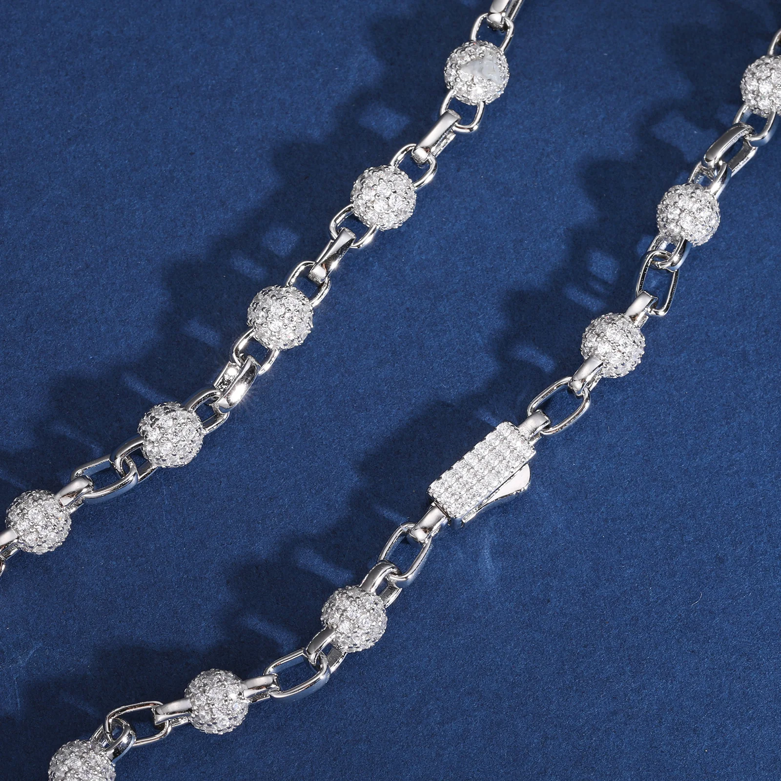 IE00136 6MM MOISSANITE BEAD LINK CHAIN NECKLACE IN STERLING SILVER - Image 4
