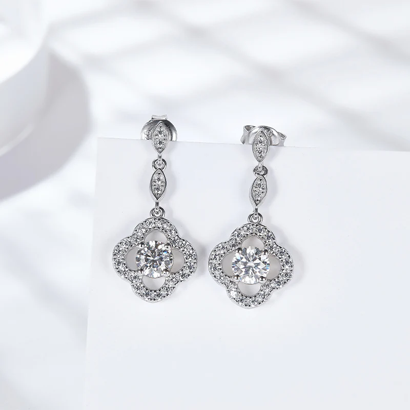 IE0024 5MM CLOVER HALO MOISSANITE DIAMOND DROP EARRINGS IN STERLING SILVER - Image 2
