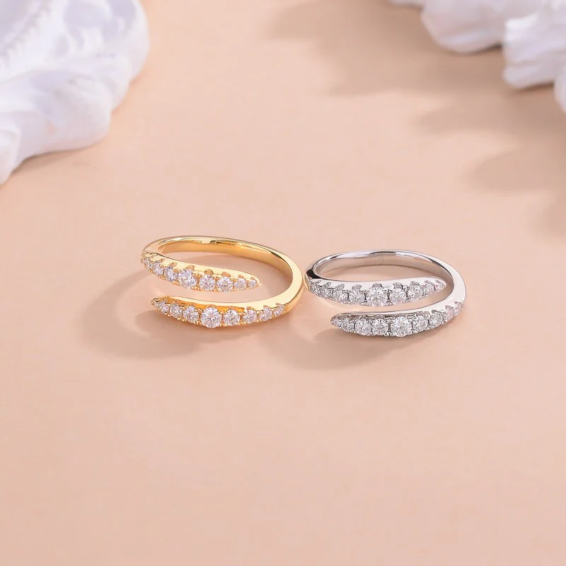 IE00256 MOISSANITE DIAMOND PYTHON LOOP RING IN STERLING SILVER - Image 2
