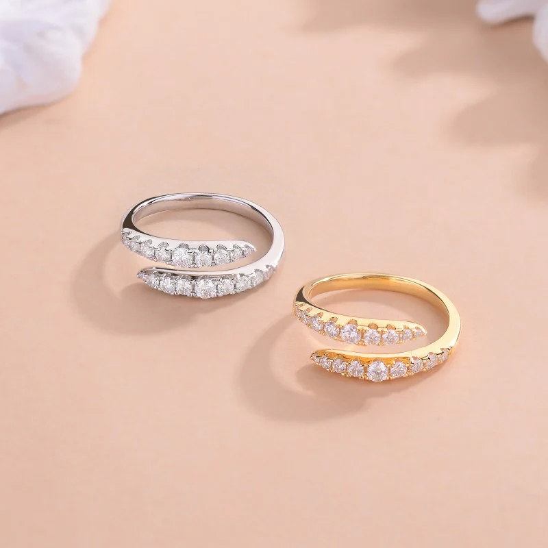 IE00256 MOISSANITE DIAMOND PYTHON LOOP RING IN STERLING SILVER - Image 3