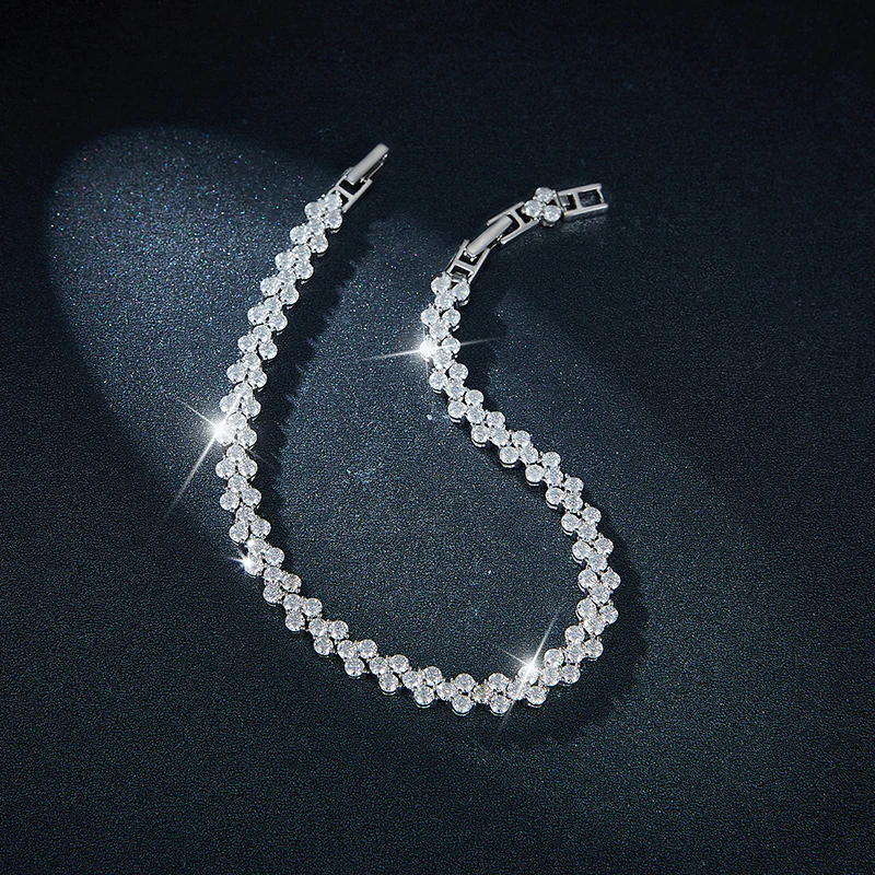 IE0043 2.5MM 6.8CT MOISSANITE CLOVER BRACELET IN STERLING SILVER - Image 4