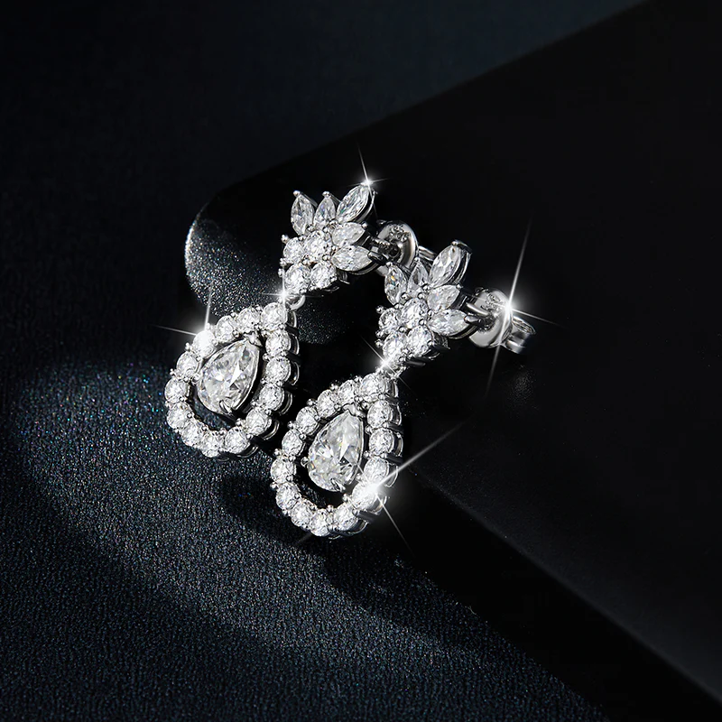 IE0069 PEAR SHAPE MOISSANITE DROP EARRINGS IN STERLING SILVER - Image 3