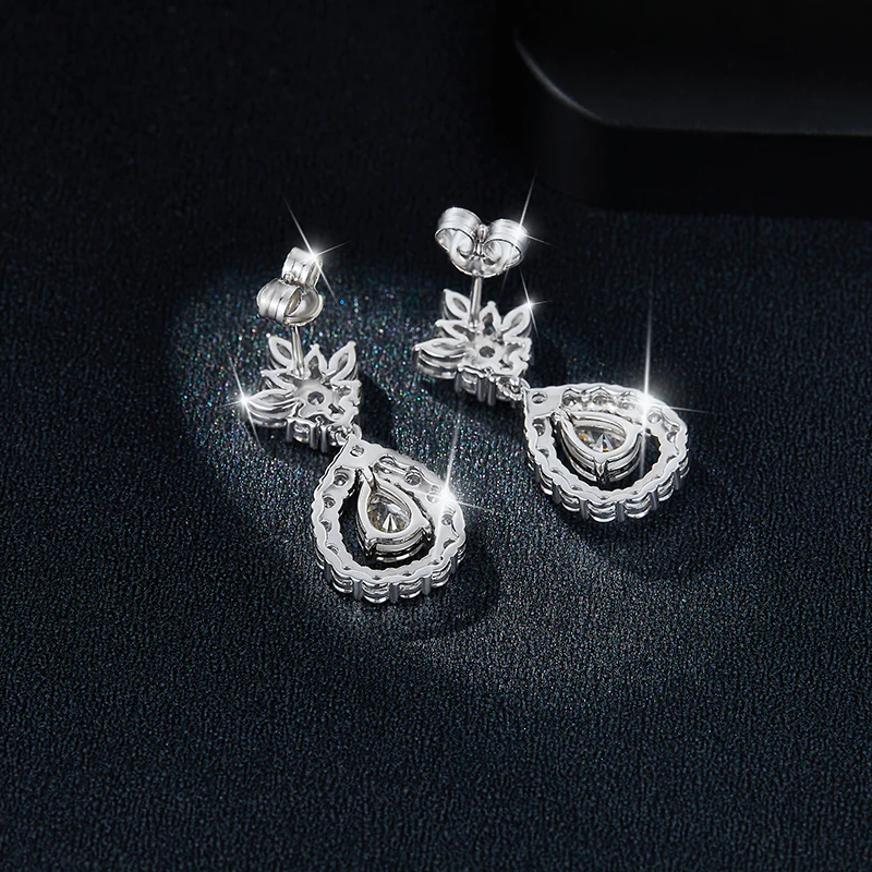 IE0069 PEAR SHAPE MOISSANITE DROP EARRINGS IN STERLING SILVER - Image 4