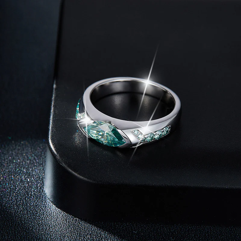 IE0080 5X10MM GREEN MARQUISE CUT MOISSANITE RING IN STERLING SILVER - Image 3