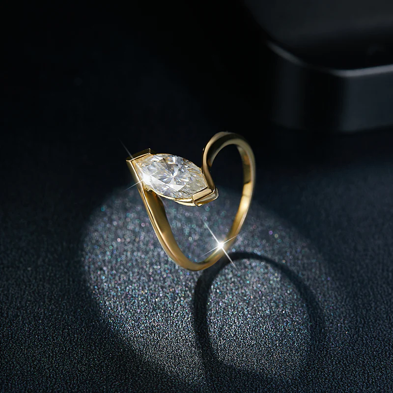 IE0195 1CT MARQUISE MOISSANITE DIAMOND RING IN STERLING SILVER - Image 6