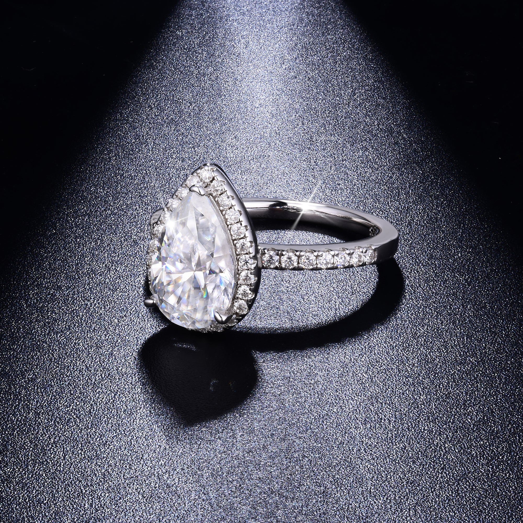 IE0290 PEAR CUT MOISSANITE DIAMOND RING IN STERLING SILVER - Image 4