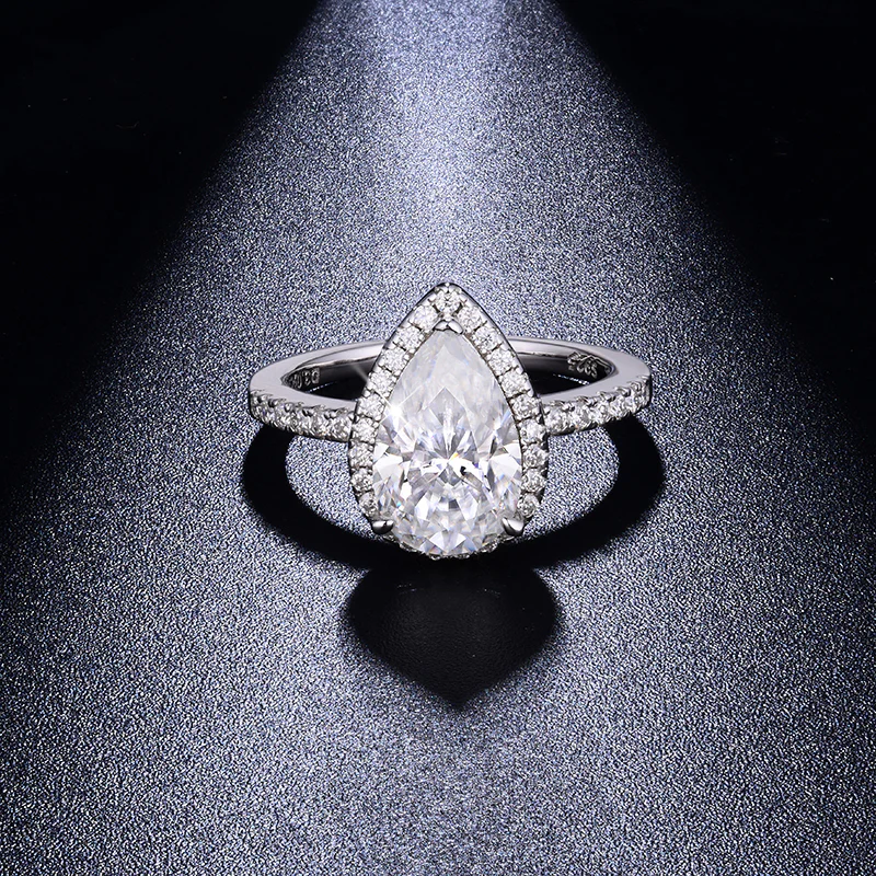 IE0290 PEAR CUT MOISSANITE DIAMOND RING IN STERLING SILVER - Image 5