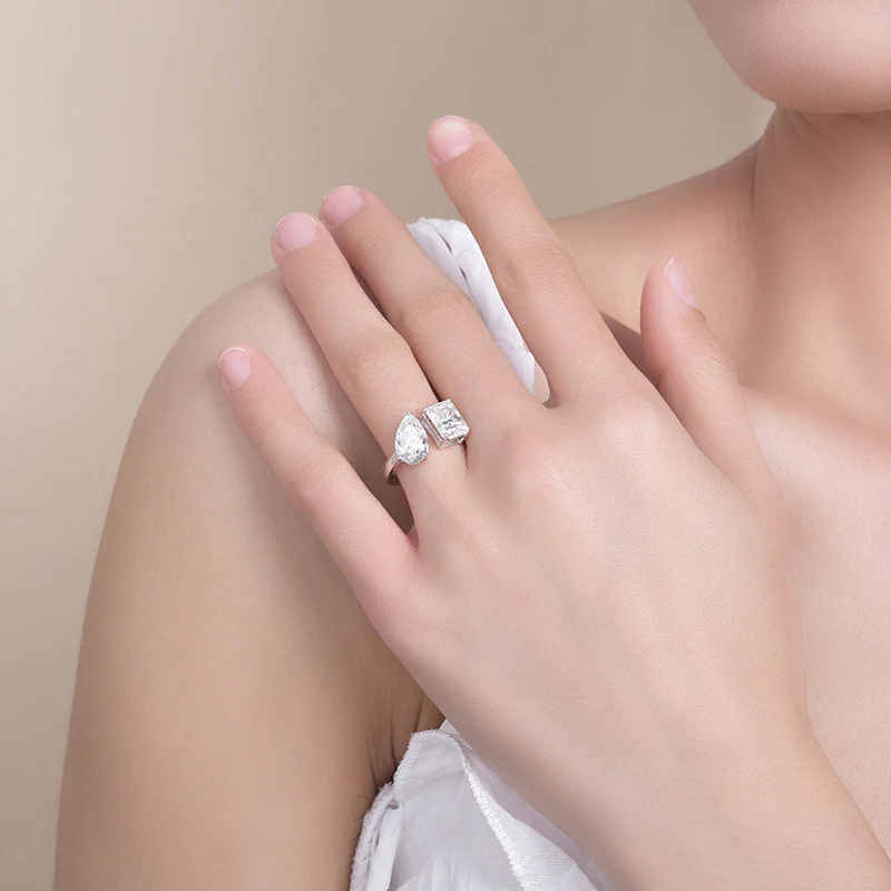 IE0317 TOI ET MOI MOISSANITE DIAMOND RING IN STERLING SILVER - Image 2
