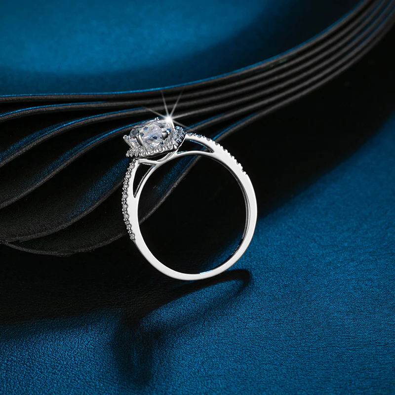 IE03182 MARQUISE CUT MOISSANITE DIAMOND RING IN STERLING SILVER - Image 3