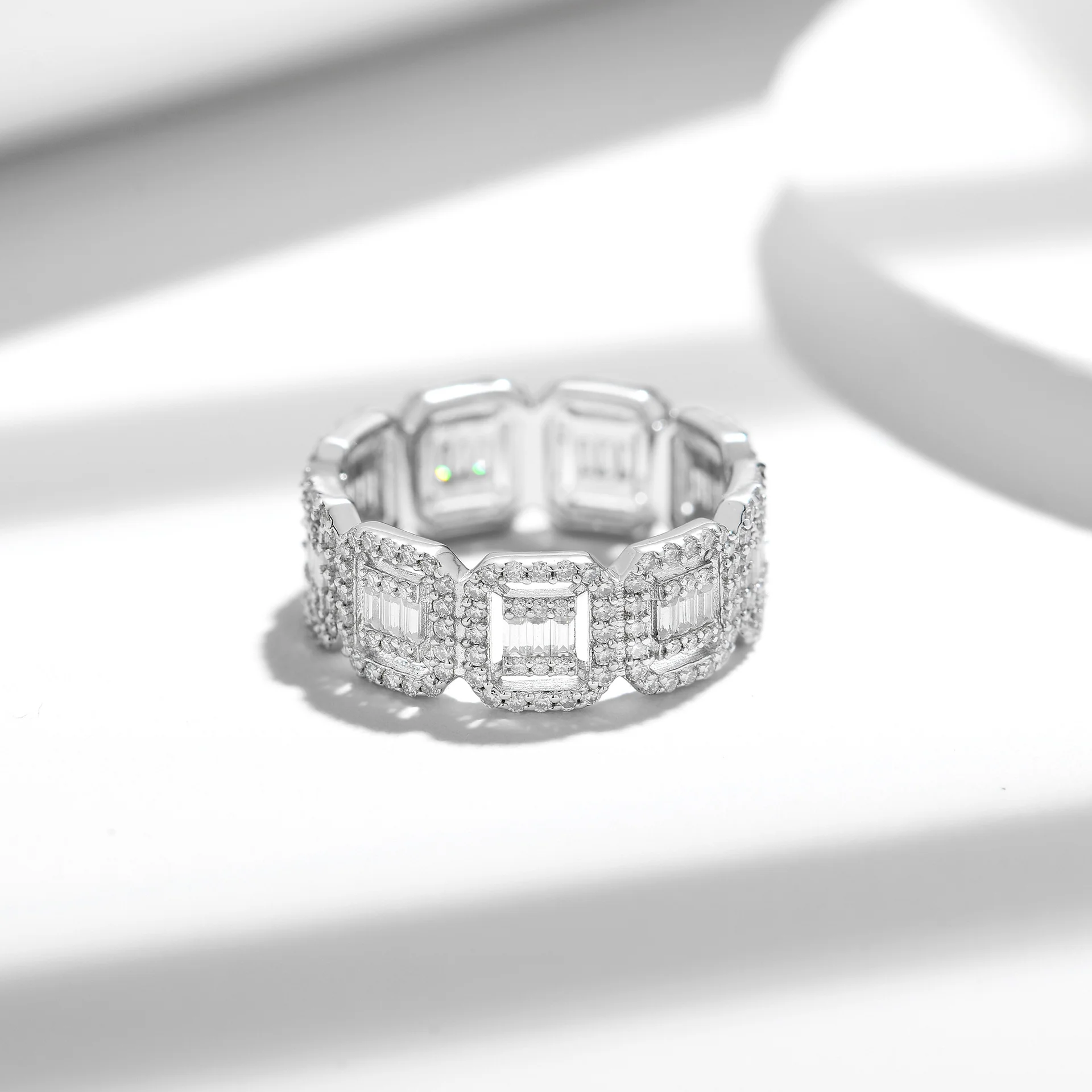 IE0571 BAGUETTE MOISSANITE ETERNITY BAND RING IN STERLING SILVER - Image 4
