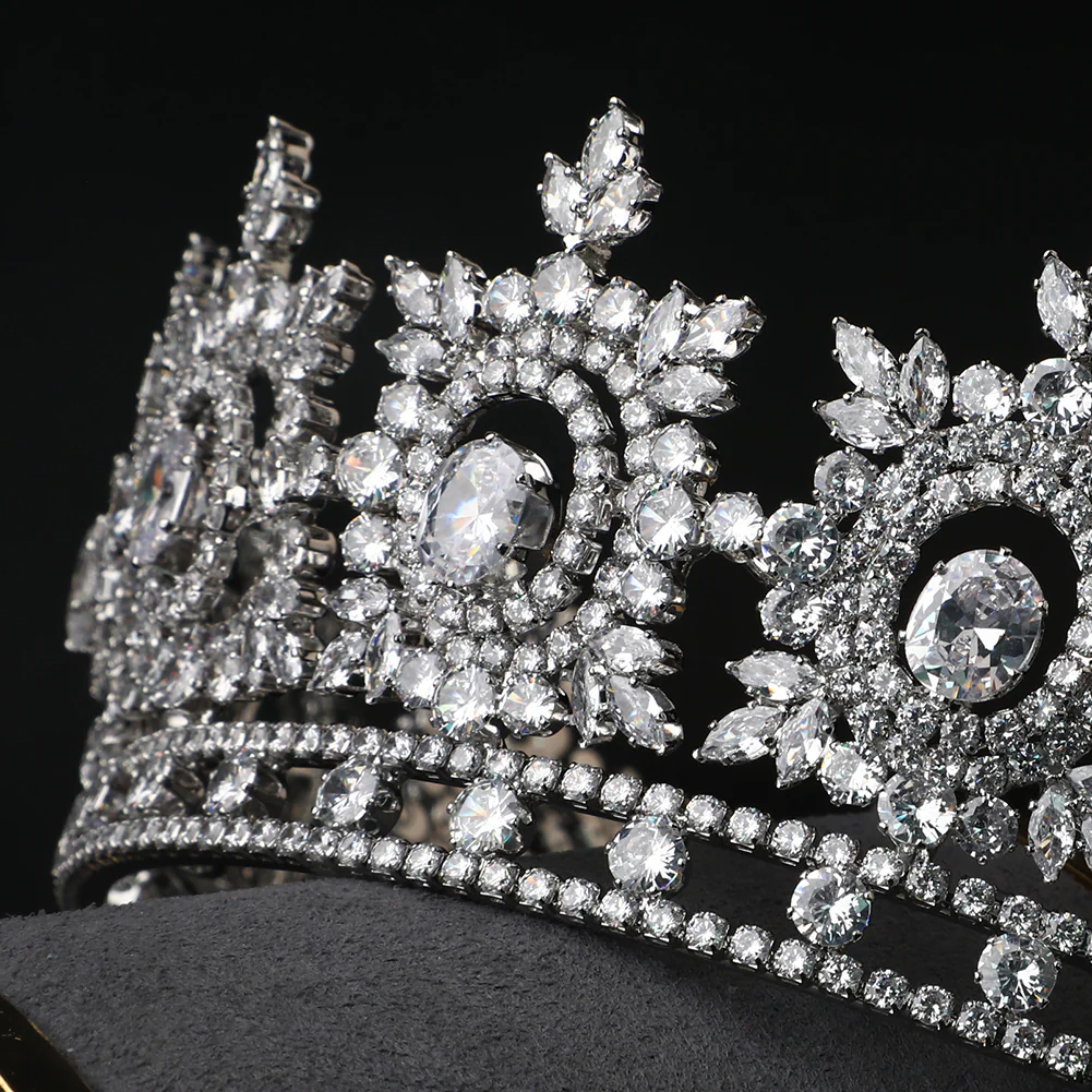IMPERIAL HALO TIARA CROWN - Image 4